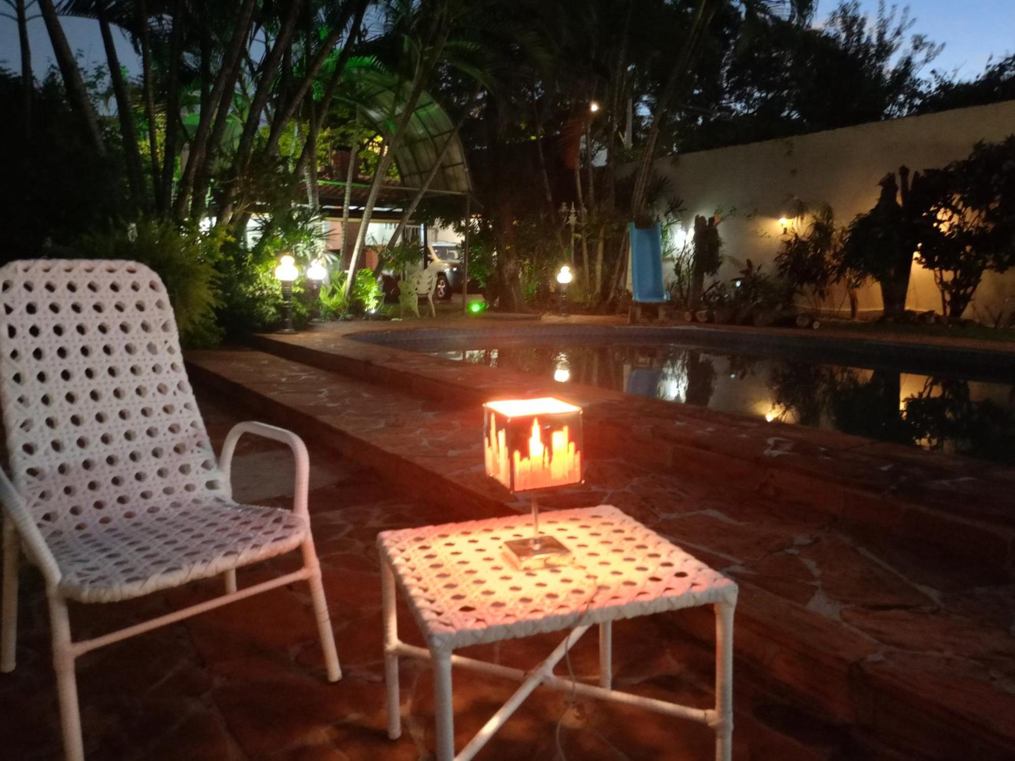 Residencia-Univ Leilighet Ciudad del Este Eksteriør bilde